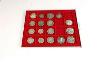 17 Silbermünzen ... 