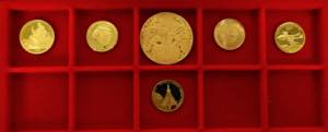 6 Goldmedaillen alle Welt. Zusammn ca. 49,4 ... 