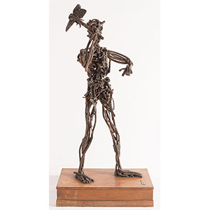 “Guerriero”, scultura in ferro su base ... 