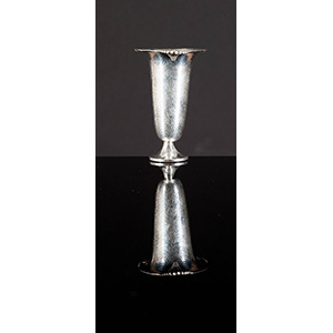Silver vase. Hallmark 800, Italy, 20th  ... 
