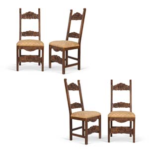 Gruppo di quattro sedie in legno di noce, XX ... 