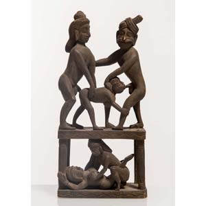 India, Gruppo scultoreo erotico in legno, XX ... 