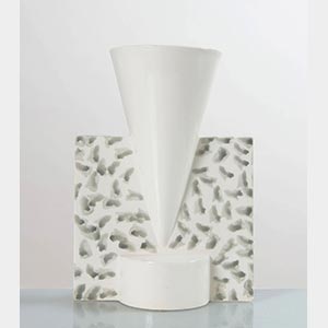 Aldo Cibic per IGEA, Vaso in ceramica bianca ... 