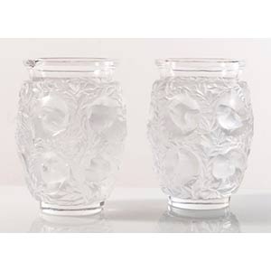 Manifattura Lalique, Coppia di vasi in vetro ... 