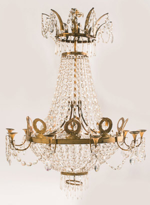 Elegante lampadario a mongolfiera in bronzo ... 
