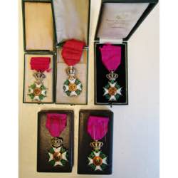 BELGIQUE, Ordre de Léopold, lot de 5 croix ... 