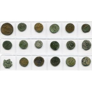 lot de 18 bronzes: Valentinien Ier, AE 2, R/ ... 