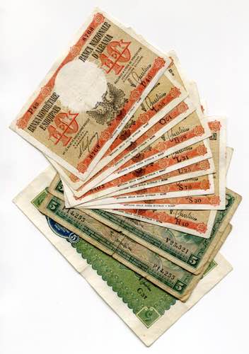 Albania Lot of 20 Banknotes 1926 - ... 