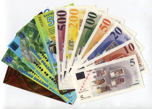 World Lot of 12 Fantasy Banknotes ... 