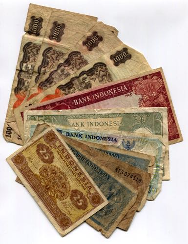 Indonesia Lot of 40 Banknotes  