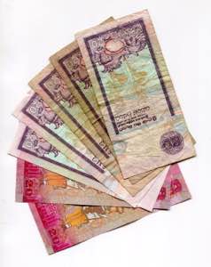 Sri Lanka Lot of 13 Banknotes 1982 - 2015 - ... 