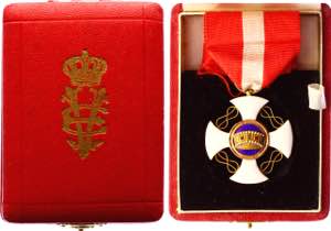 Italy Order of the Crown ... 