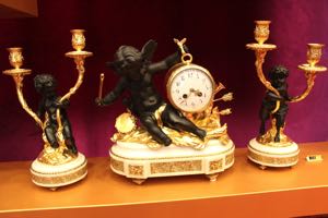Mercury Gilde Bronze set of Clock and Candle ... 