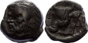 Ancient Greece Pantikapaion Ӕ 325 -310 BC