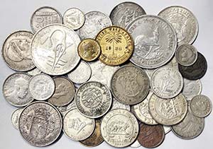  43 pcs.: Various coins and dates from many ... 