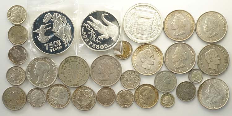 Colombia, Lotto di 29 monete, ... 