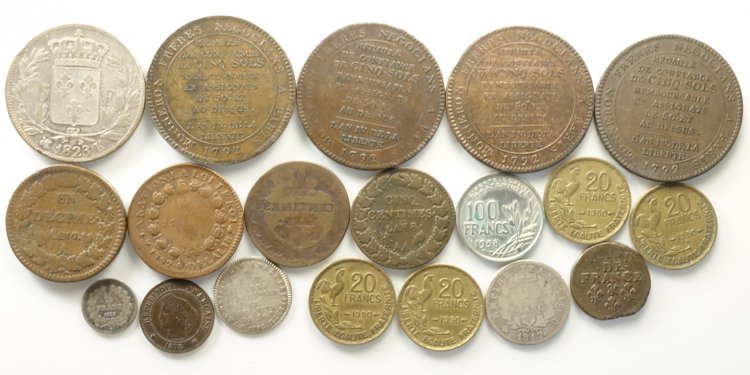 France, Lotto di 19 monete/tokens ... 