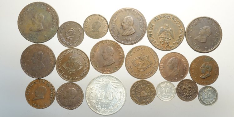 Mexico, Lotto di 19 monete ... 