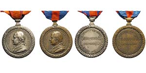 Pio XI coppia di medaglie ai benemerenti ... 