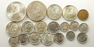Ecuador, Decimal Coniage, Lotto di 19 monete ... 