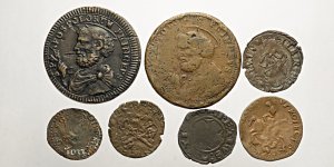 Lotto di 7 monete papali di zecche ... 