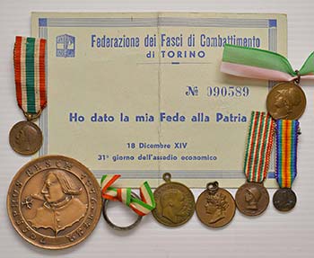 Italia - Lotto di 8 medaglie 