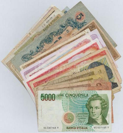 30db-os vegyes külföldi bankjegy ... 