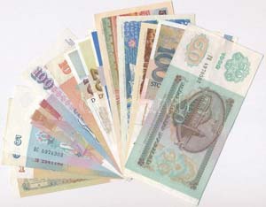 16db-os vegyes külföldi bankjegy tétel, ... 