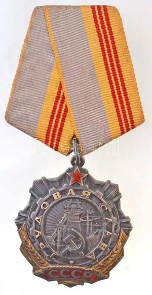 Szovjetunió 30db-os nagy kitüntetés ... 