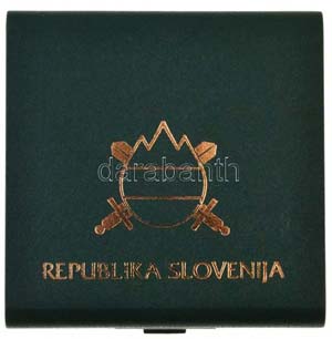 Szlovénia ~1991- . Szlovén tiszti ... 