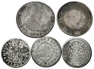 SPANISH MONARCHY. Lot consisting of 5 silver ... 