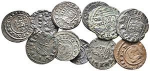 FELIPE IV. Conjunto de 11 monedas de bronce. ... 