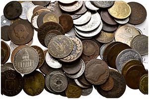 FRANCIA. Lote compuesto por 127 monedas, ... 