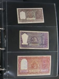 INDIA. Extraordinary set of 373 banknotes. ... 