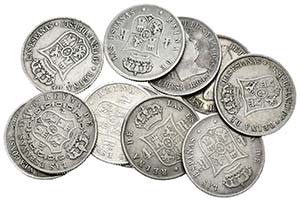 ISABEL II. Lote compuesto por 11 monedas, ... 