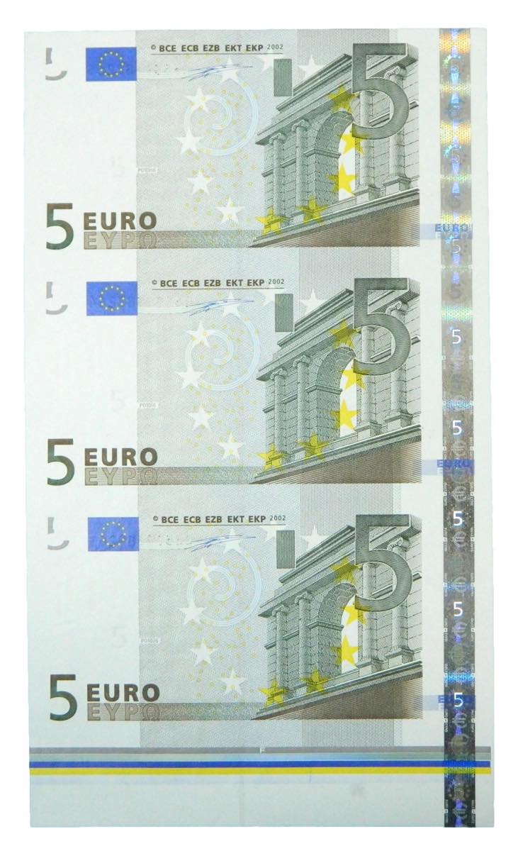 Lote de 3 billetes 5 Euros. 1 Enero 2002. Serie  - Monedalia.es