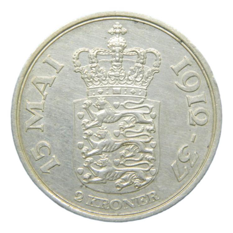DENMARK. 2 kroner 1937. KM#830.