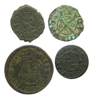 Lote 4 monedas. 1 Ardite 1755 Barcelona, 1 ... 