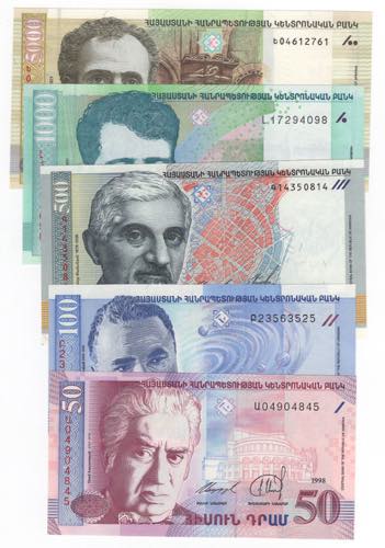 Armenia - lotto di 5 banconote