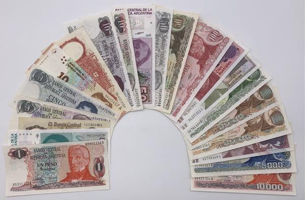 Argentina - lotto di 21 banconote ... 
