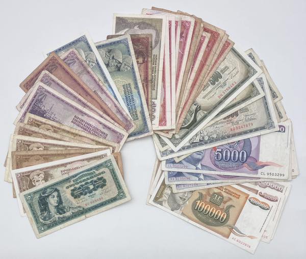 Jugoslavia - lotto di 45 banconote ... 