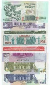 Uruguay - lotto di 8 banconote