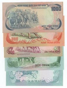 Vietnam - lotto di 5 banconote