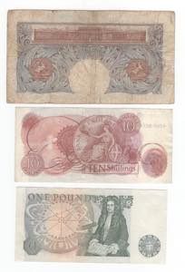 Regno Unito - lotto di 3 banconote - anni e ... 