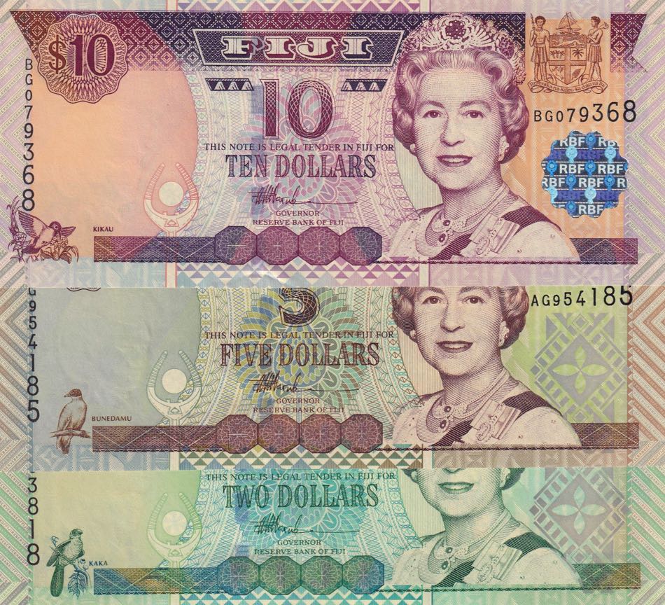 Fiji, 2-5-10 Dollars, 2002, UNC, p104; p105; - Green Apple