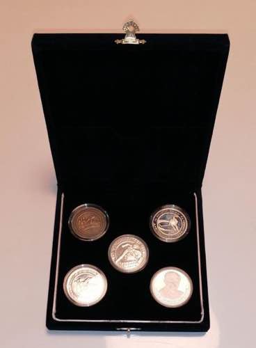 Commemorative Money Box, 5-Piece ... 