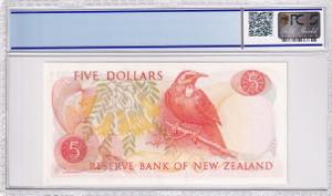 New Zealand, 5 Dollars, 1977/1981, UNC, ... 