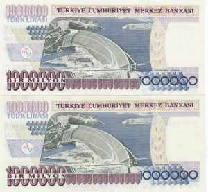 (Total 2 banknotes), L03 Team