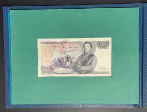 (Total 2 banknotes), Queen ... 