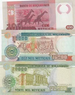 Mozambique, 0, UNC, (Total 3 banknotes) 100 ... 